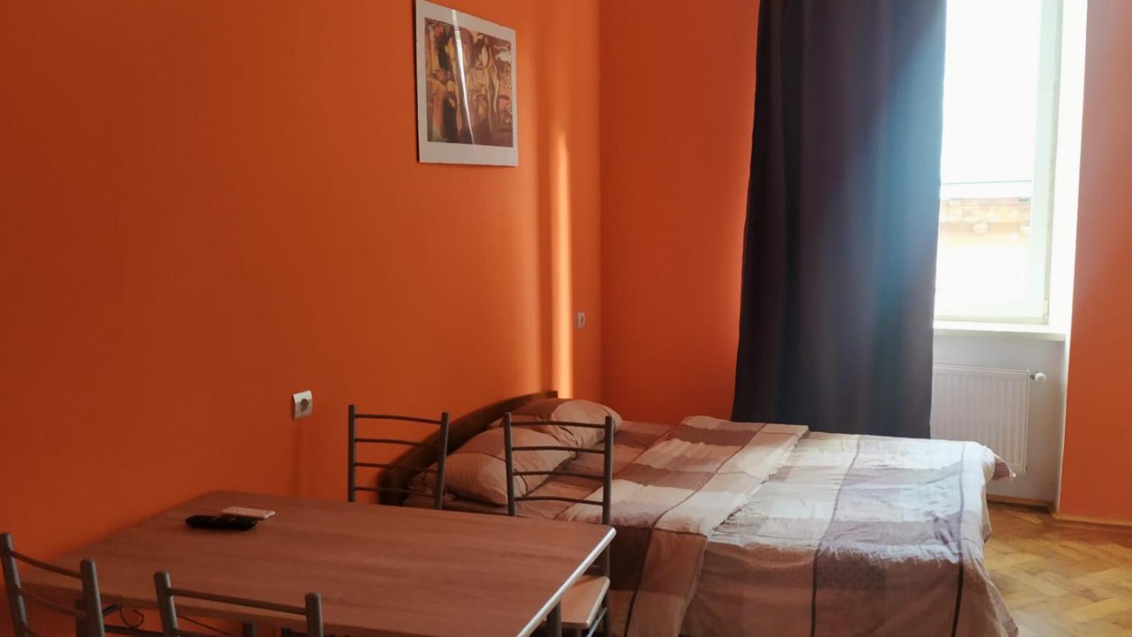 Вірменський Собор , Не Мансарда Lviv Værelse billede